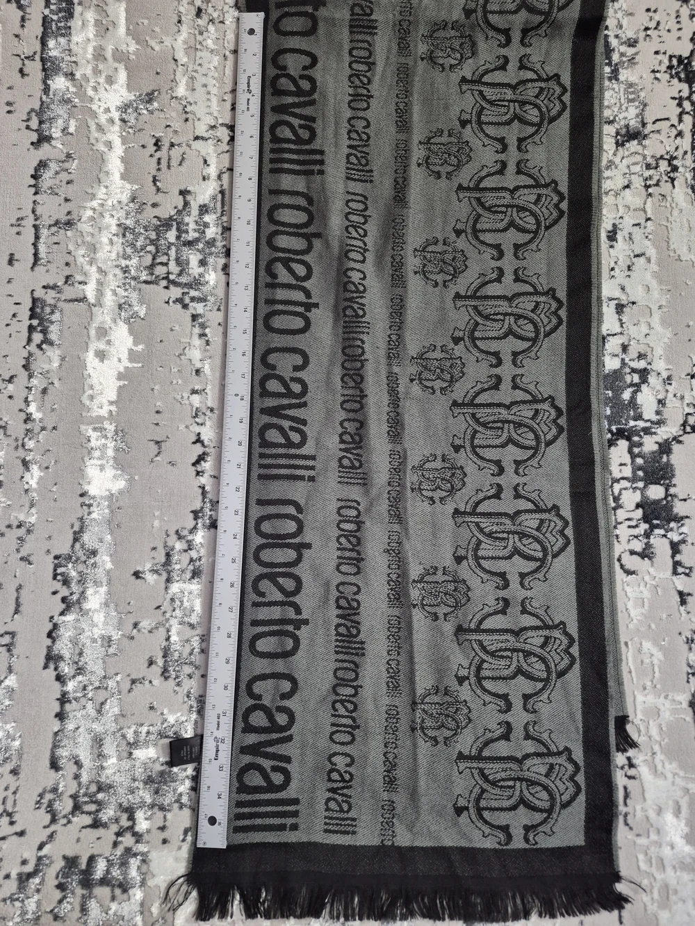 Roberto Cavalli  Grey/ Black Wool Blend Mens Scarf Designer UNISEX MADE In ITALY